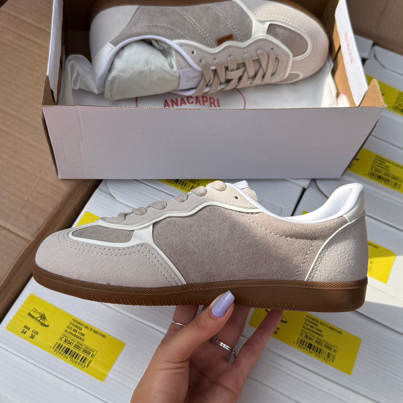 (COMPRE 1 LEVE 2) - Tênis Ana Capri Aveludado