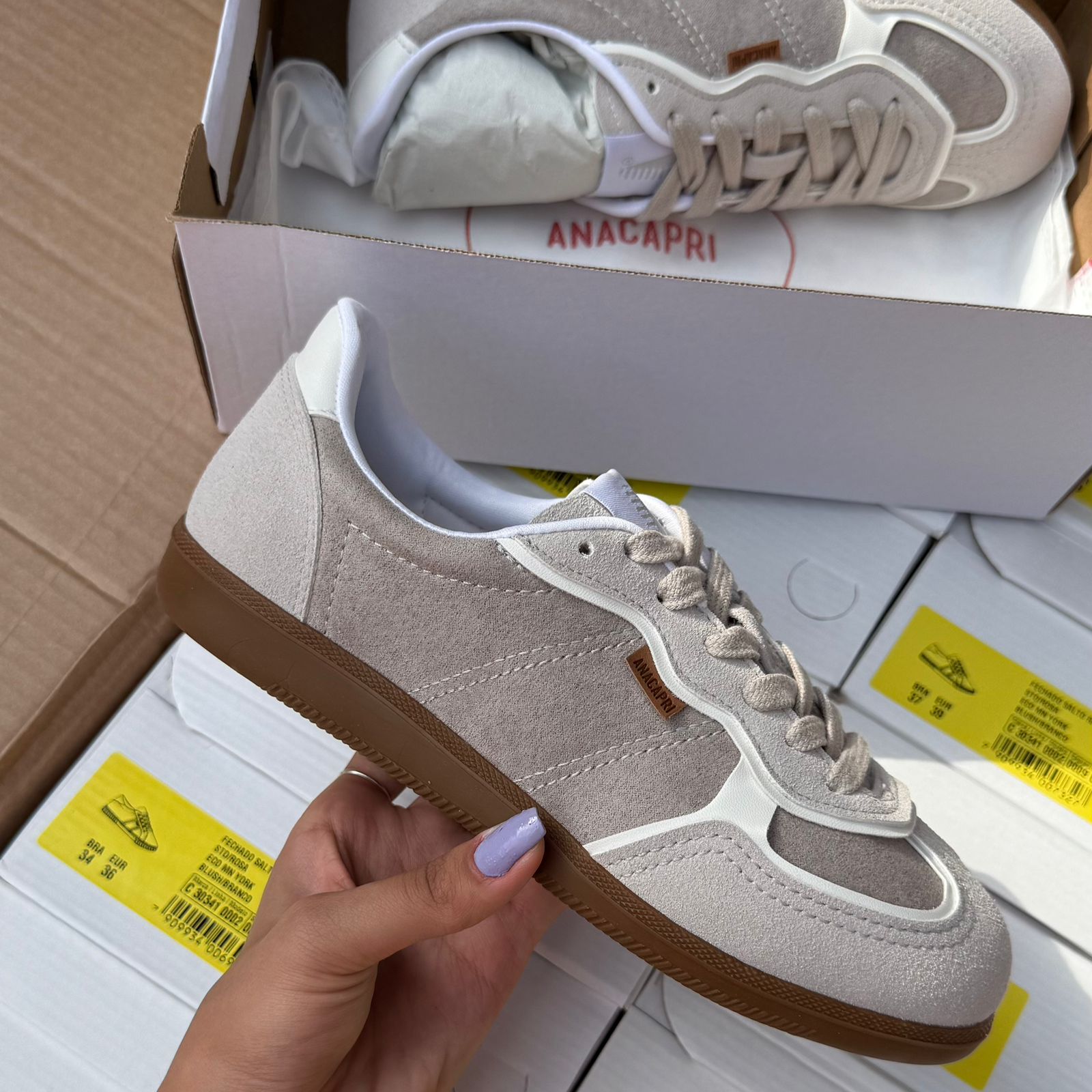 (COMPRE 1 LEVE 2) - Tênis Ana Capri Aveludado